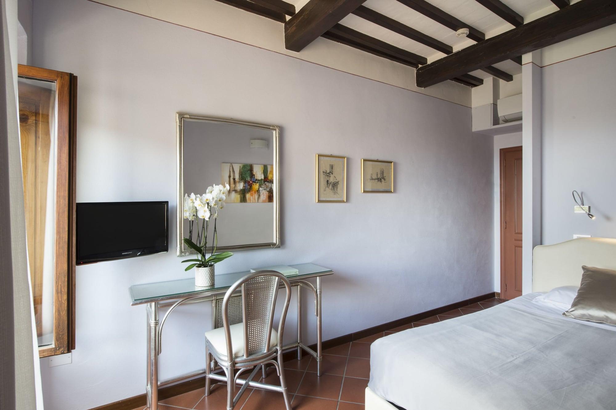 Hotel Leon Bianco San Gimignano Esterno foto