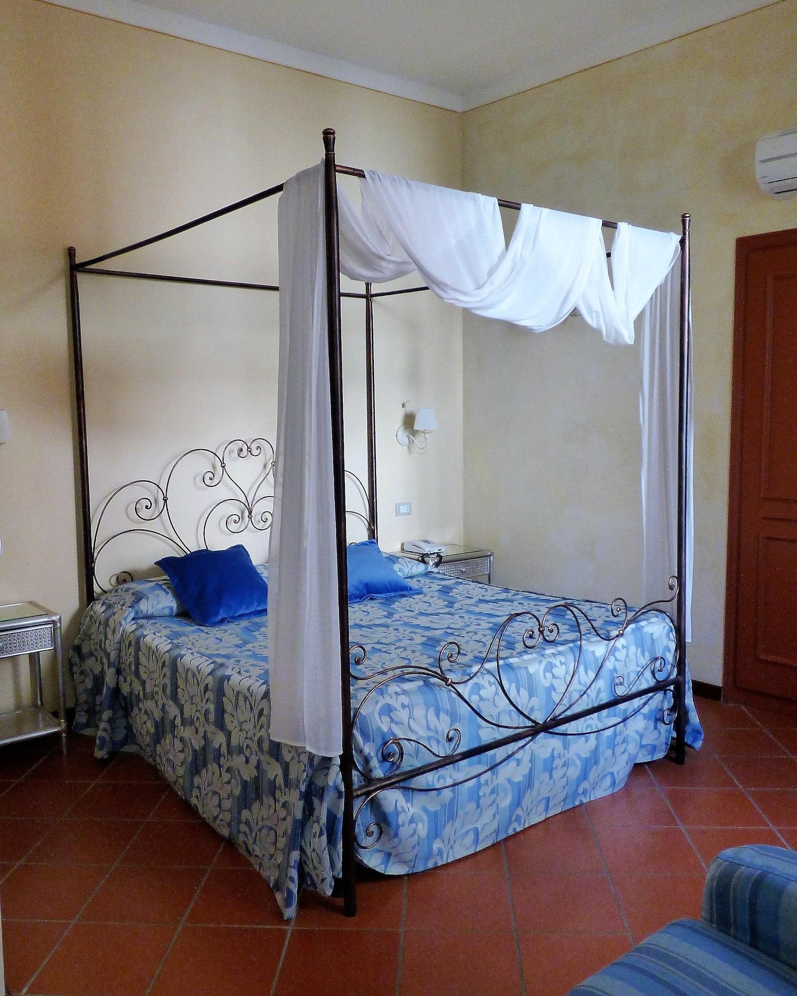 Hotel Leon Bianco San Gimignano Esterno foto