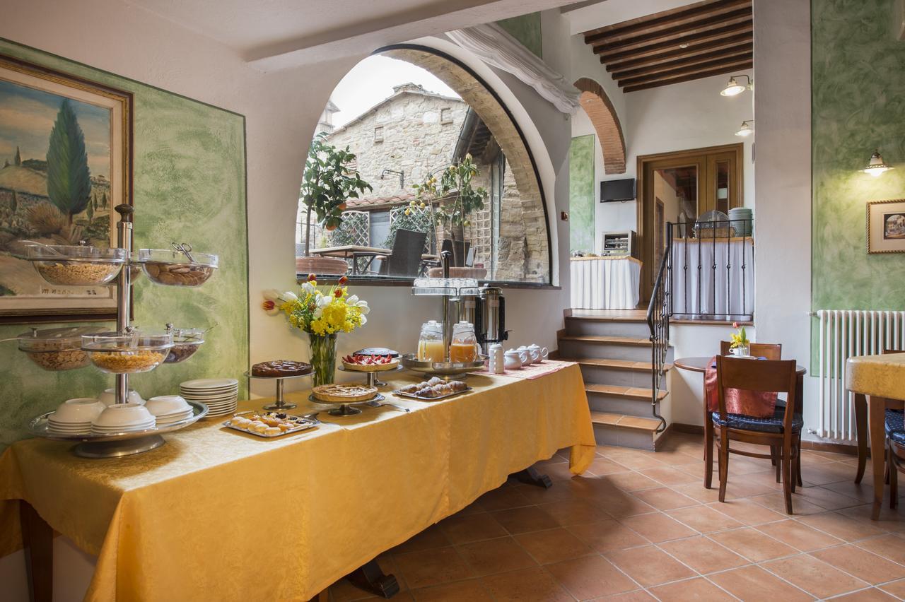 Hotel Leon Bianco San Gimignano Esterno foto