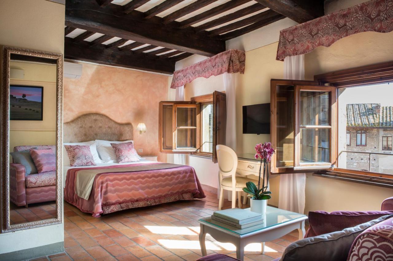 Hotel Leon Bianco San Gimignano Esterno foto